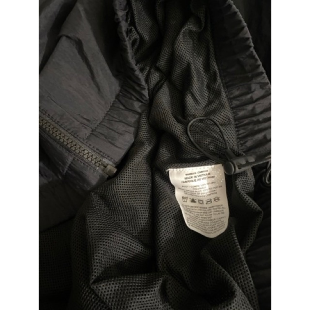 Nike Sportswear Essential Black Windbreaker Jacket Women Size 3X NWT - Picture 5 of 10